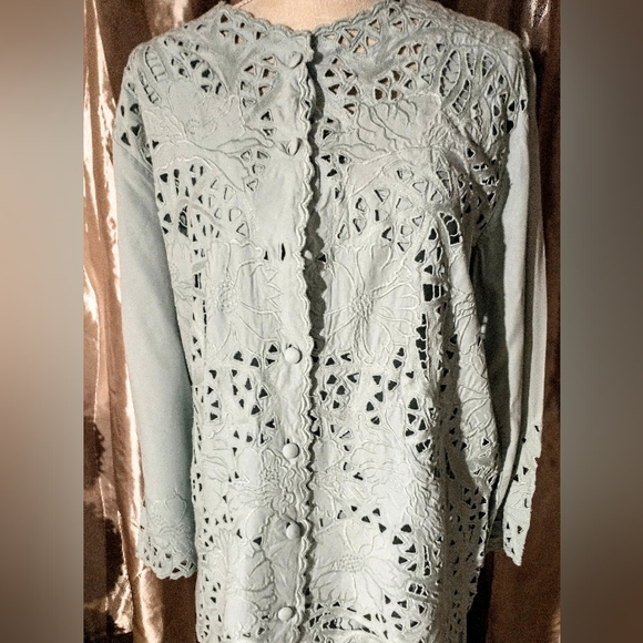 Bali Emerald - Resort, Lounge Wear - Camisole, Pants & Cut Out Lace Jacket - Picture 9 of 13